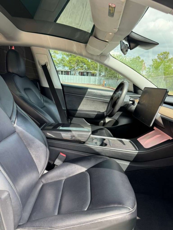 2021 Tesla Model 3 Image 9