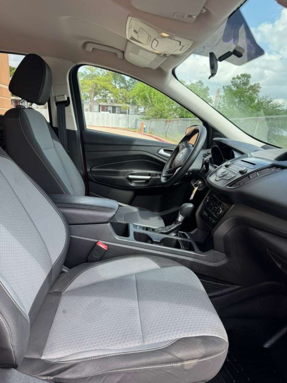 2017 Ford Escape Image 11