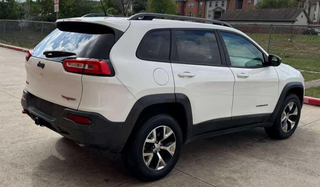 2015 Jeep Cherokee Image 4