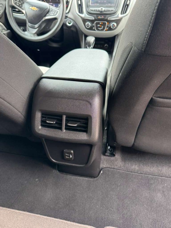 2024 Chevrolet Equinox Image 14