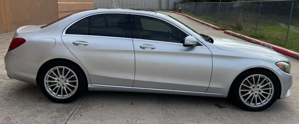 2015 Mercedes-Benz C-Class Image 8