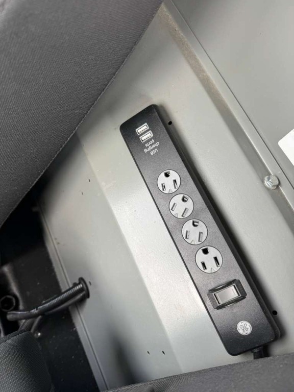 2020 Ford Transit Connect Image 13