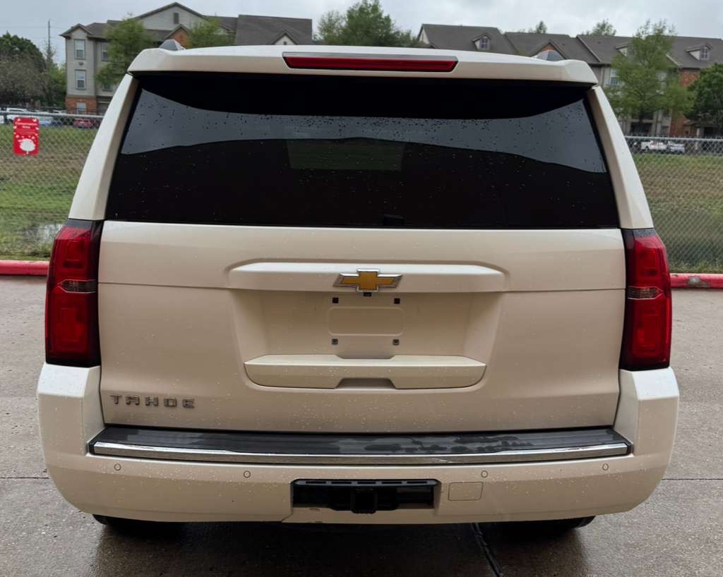 2015 Chevrolet Tahoe Image 6