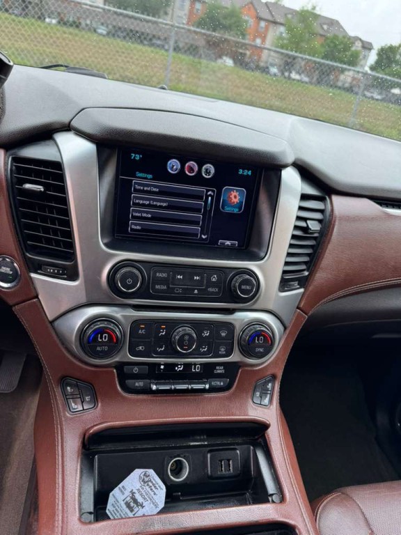 2015 Chevrolet Tahoe Image 18