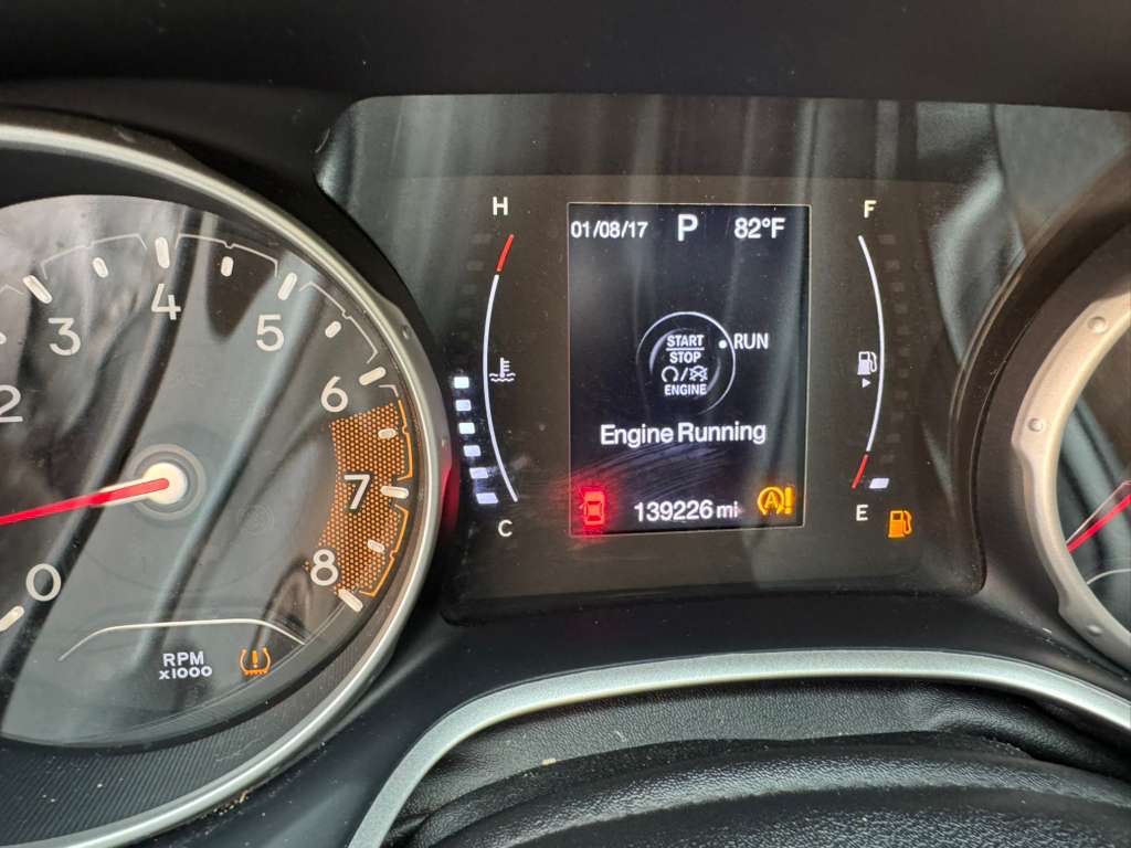 2018 Jeep Compass Image 16