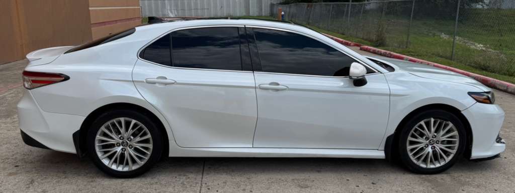 2020 Toyota Camry Image 8