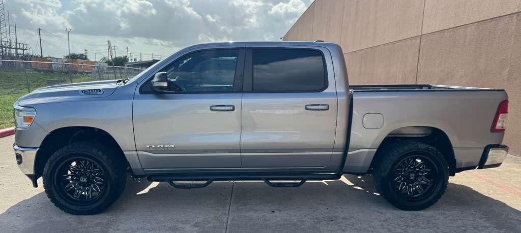 2022 RAM 1500 Image 8