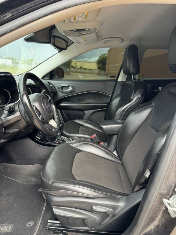 2020 Jeep Compass Image 9