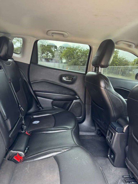 2020 Jeep Compass Image 11
