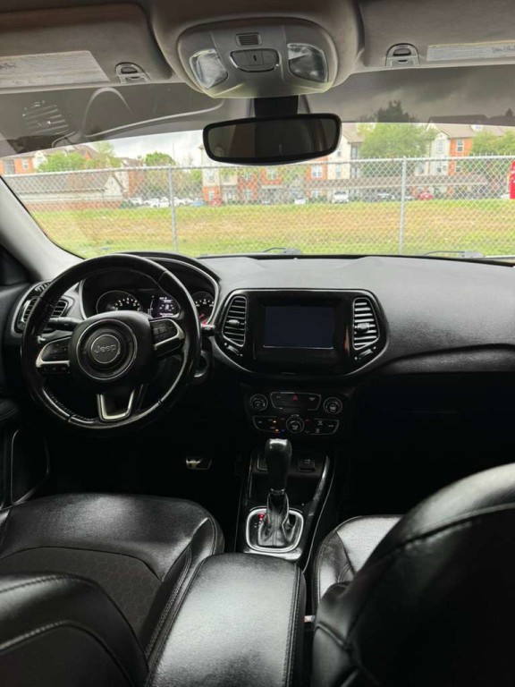 2020 Jeep Compass Image 13