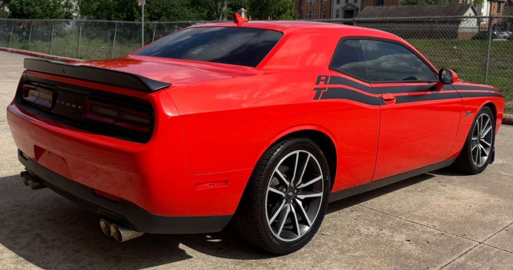 2020 Dodge Challenger Image 4
