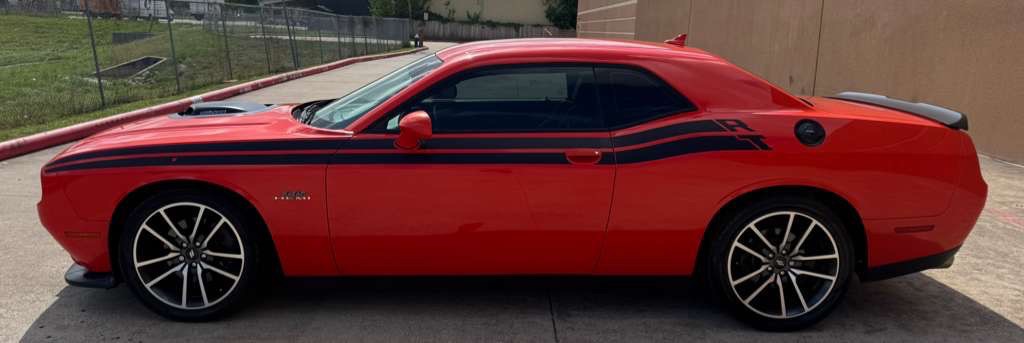 2020 Dodge Challenger Image 8