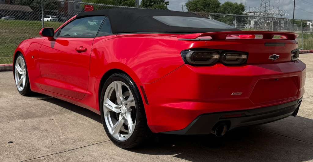 2019 Chevrolet Camaro Image 4
