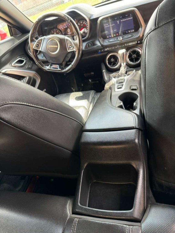 2019 Chevrolet Camaro Image 15