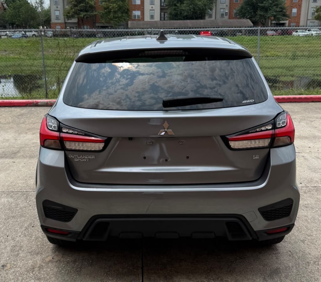 2025 Mitsubishi Outlander Image 6
