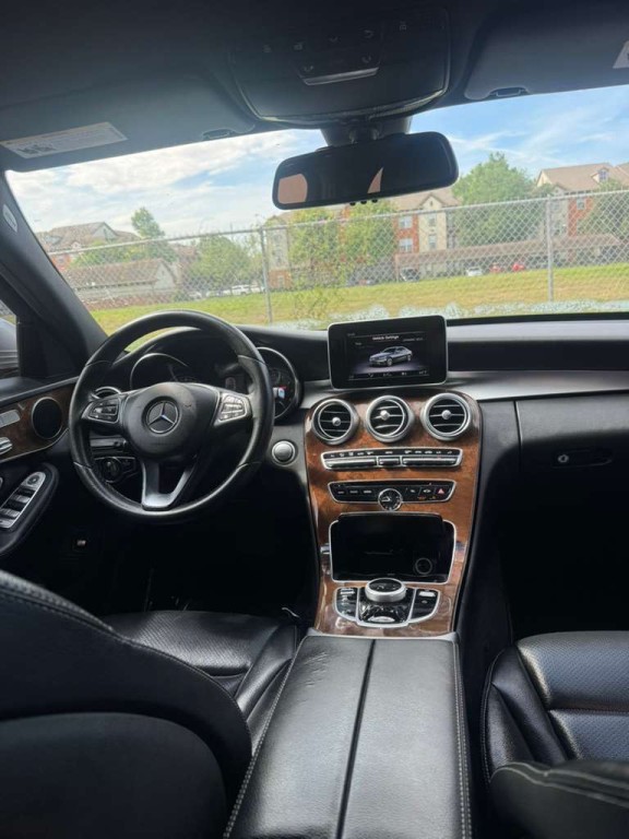 2018 Mercedes-Benz C-Class Image 13