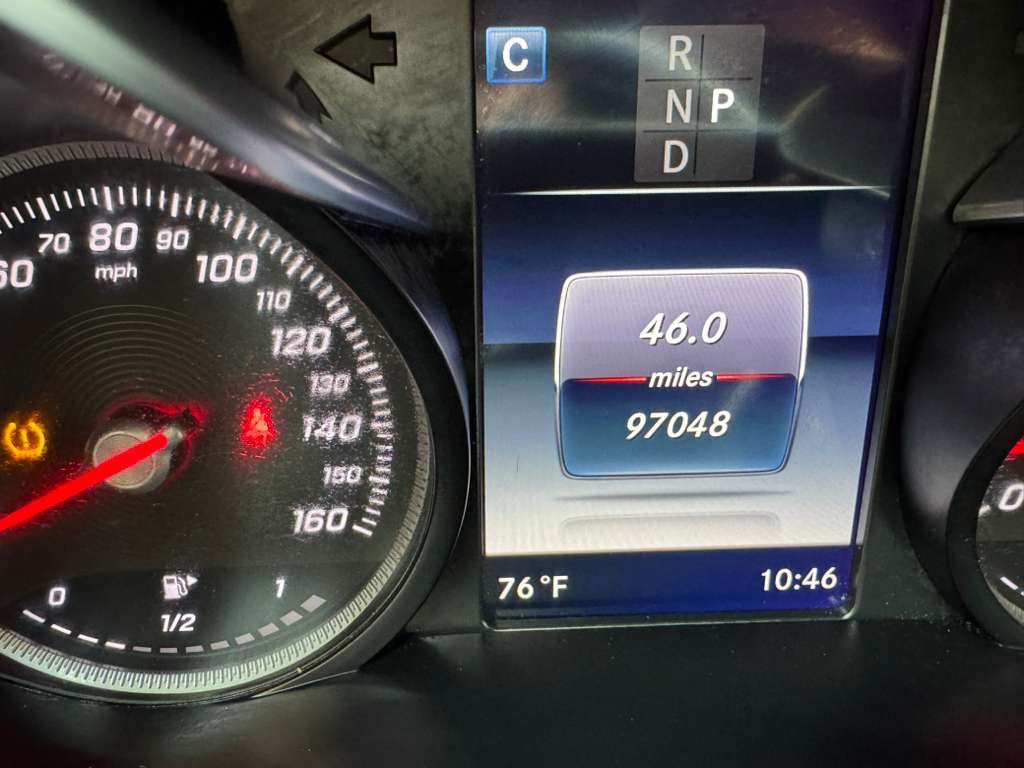 2018 Mercedes-Benz C-Class Image 17
