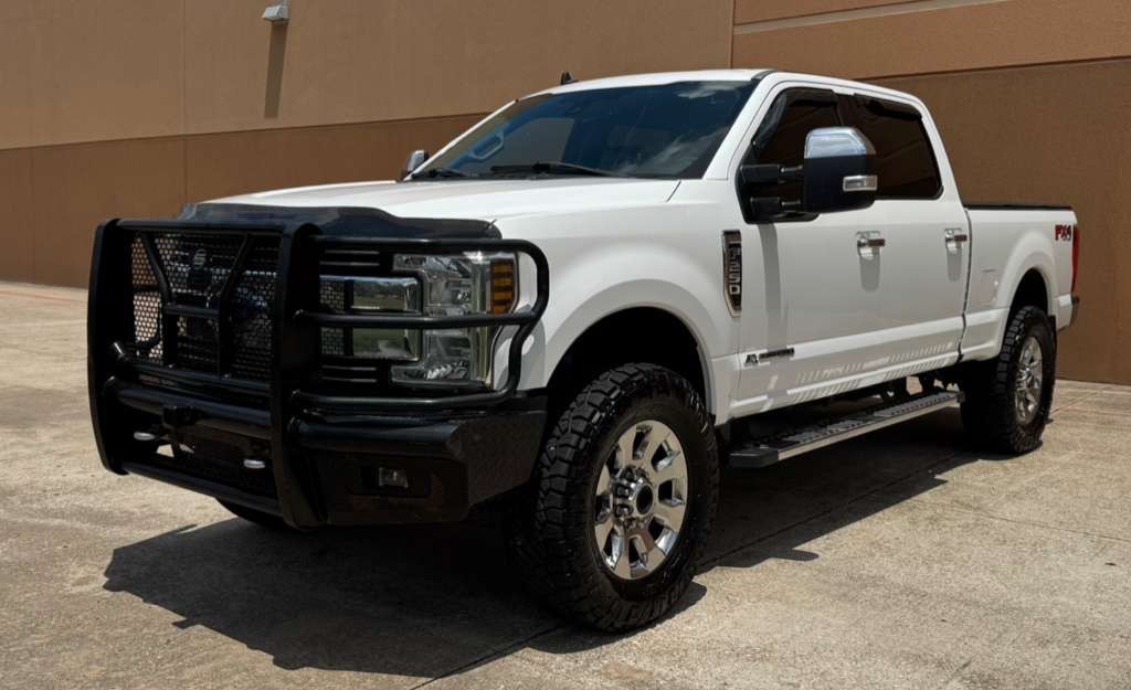 2019 Ford F-250 Image 2
