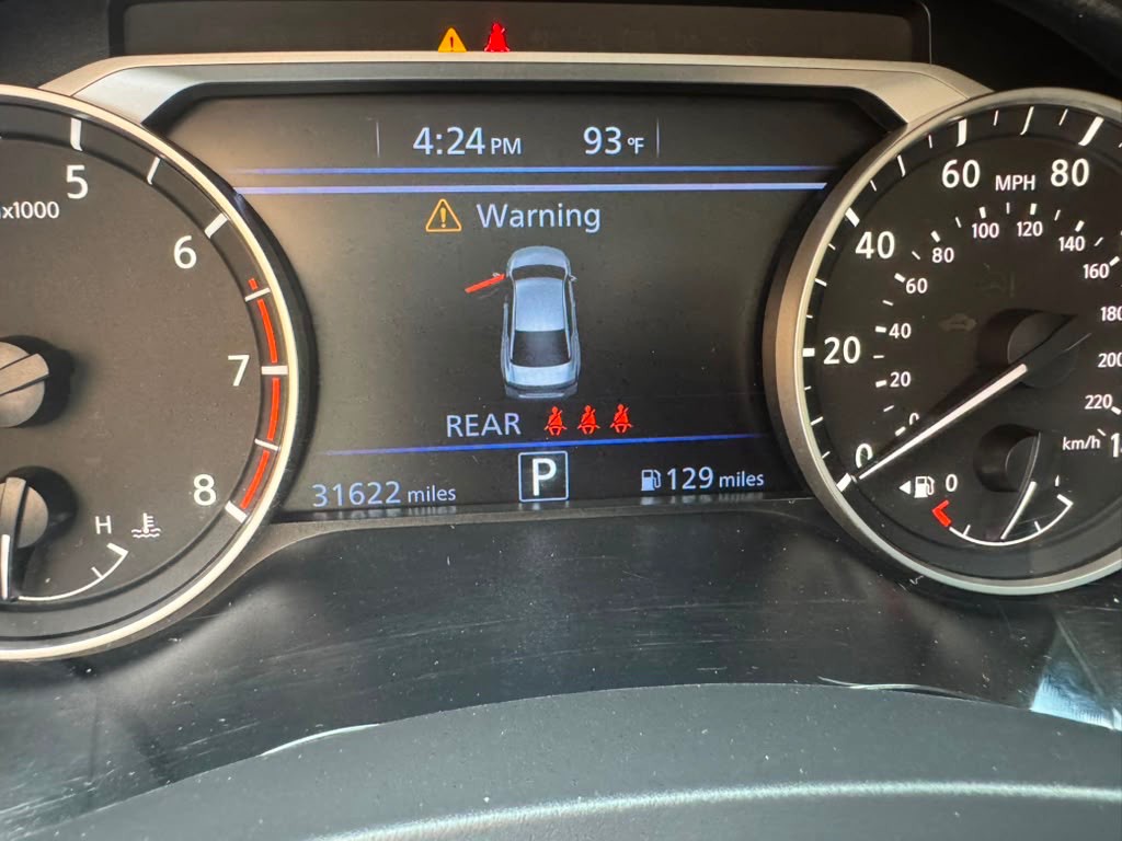 2025 Nissan Altima Image 15
