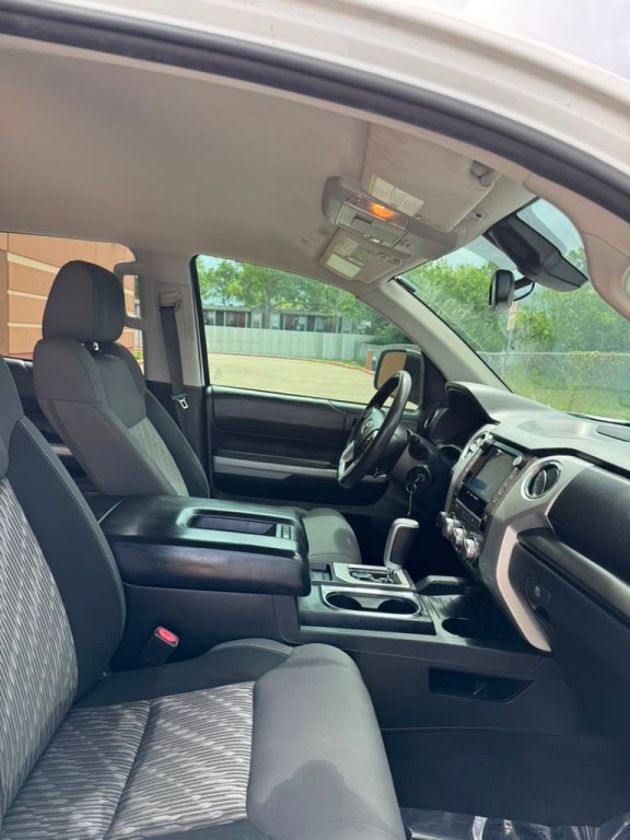 2020 Toyota Tundra Image 11