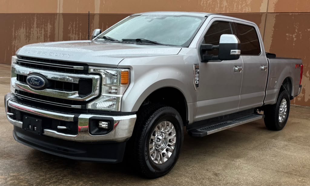 2020 Ford F-250 Image 2