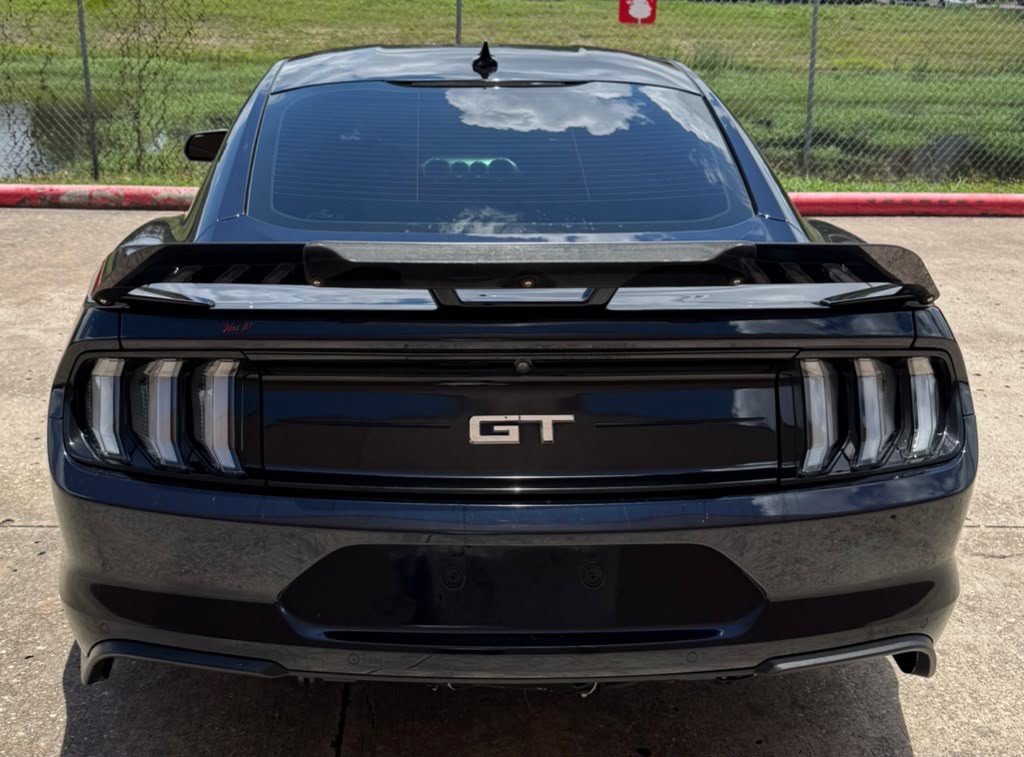 2021 Ford Mustang Image 6
