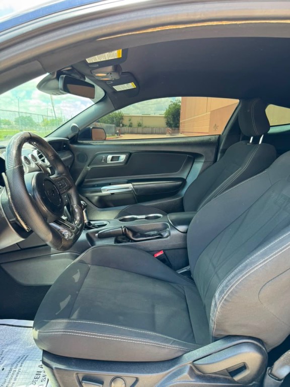 2021 Ford Mustang Image 10