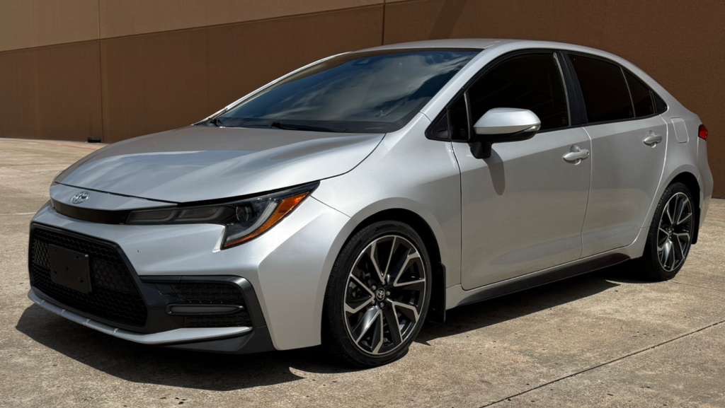 2020 Toyota Corolla Image 2