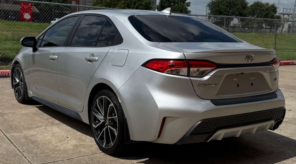 2020 Toyota Corolla Image 3