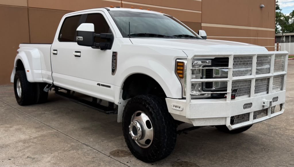 2019 Ford F-350 Image 1