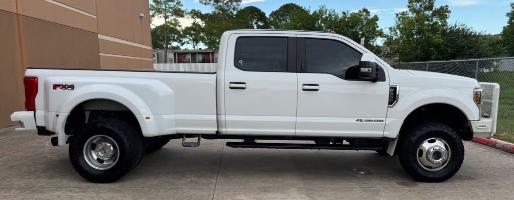 2019 Ford F-350 Image 8