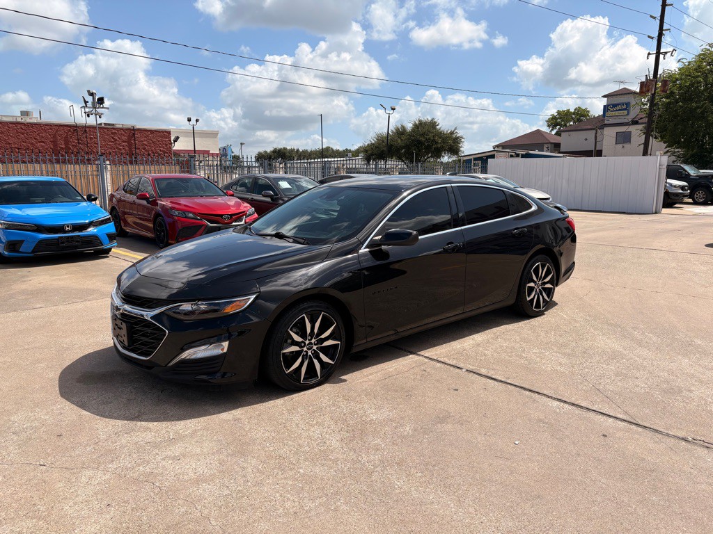 2021 Chevrolet Malibu Image 3
