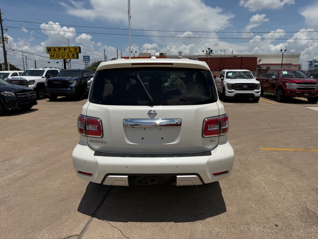 2018 Nissan Armada Image 9