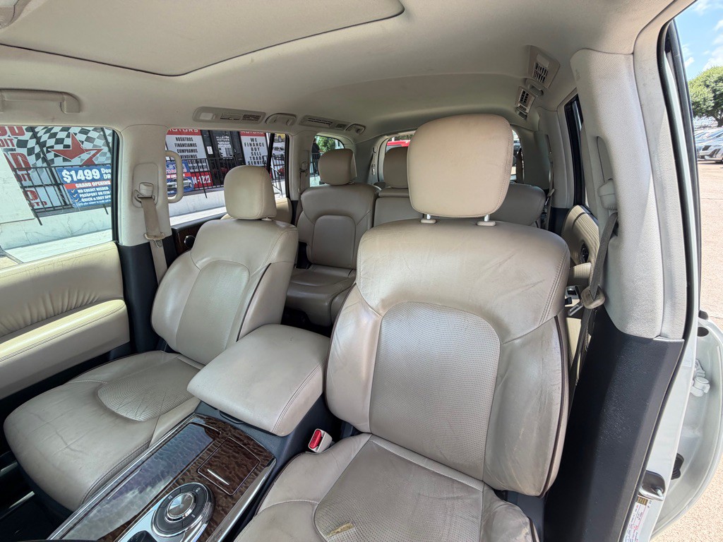 2018 Nissan Armada Image 19