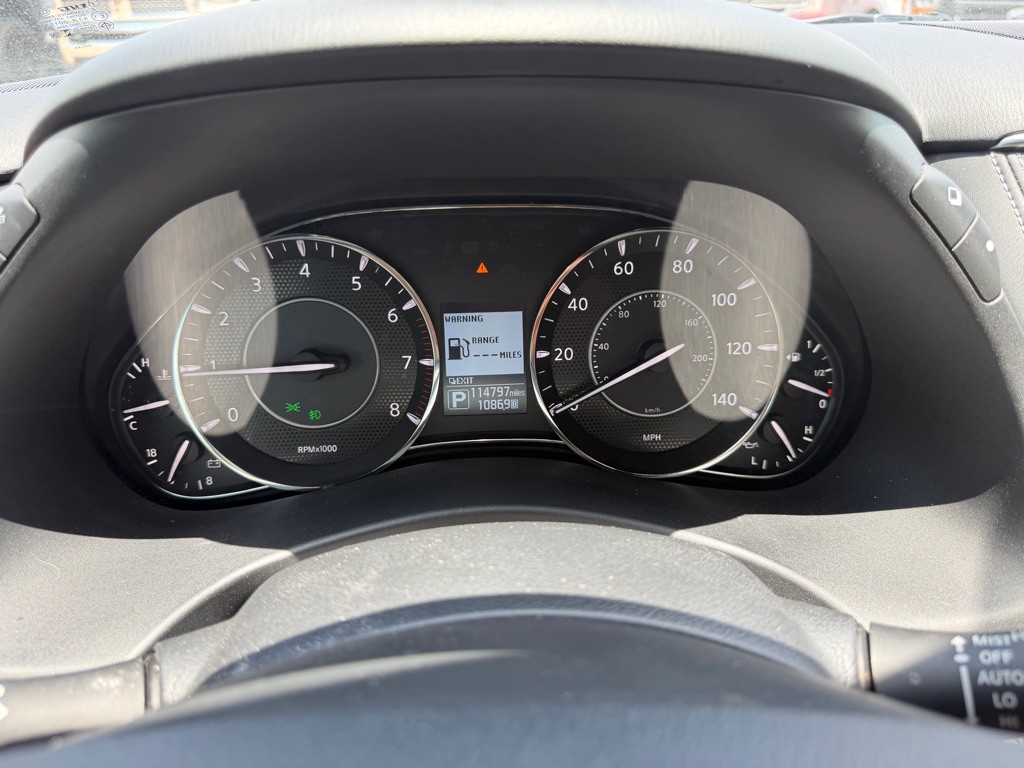 2018 Nissan Armada Image 25