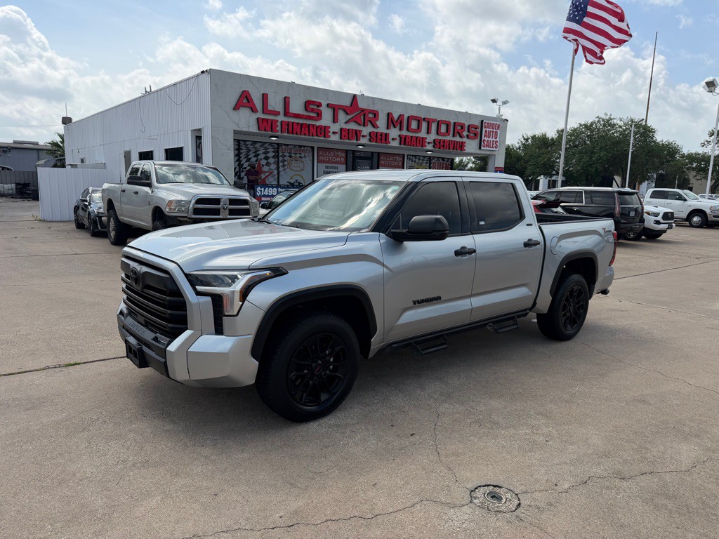 2023 Toyota Tundra Image 3