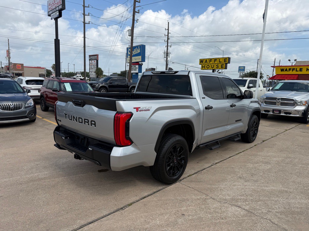 2023 Toyota Tundra Image 8