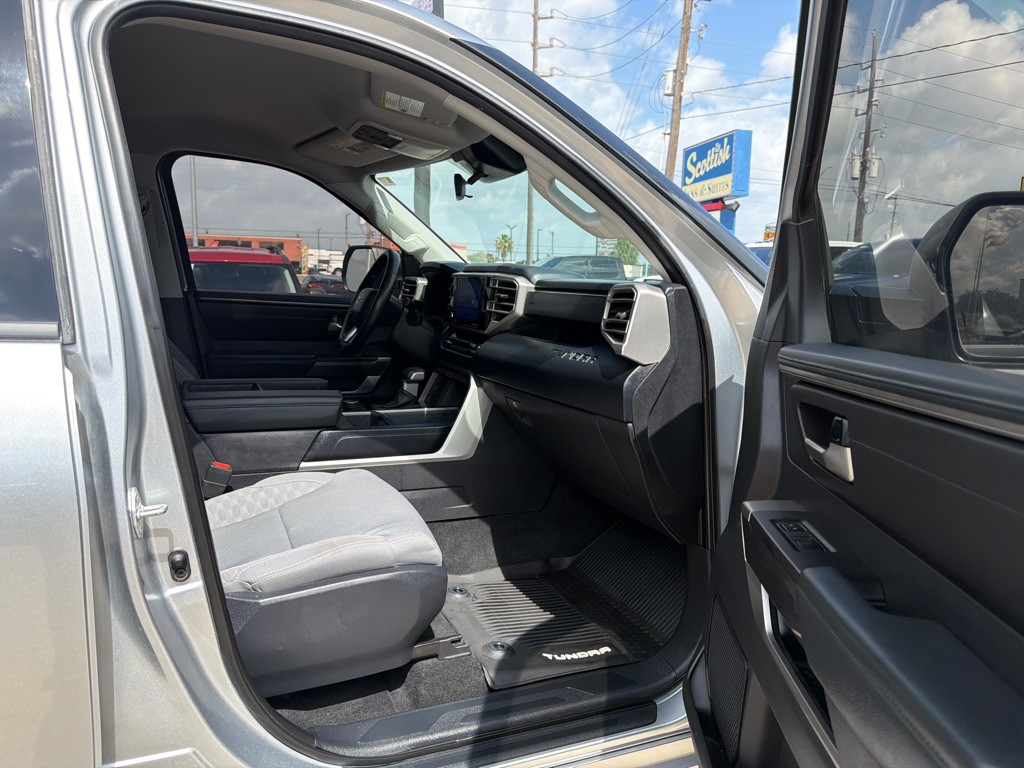 2023 Toyota Tundra Image 13