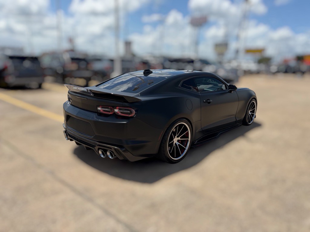 2023 Chevrolet Camaro Image 9