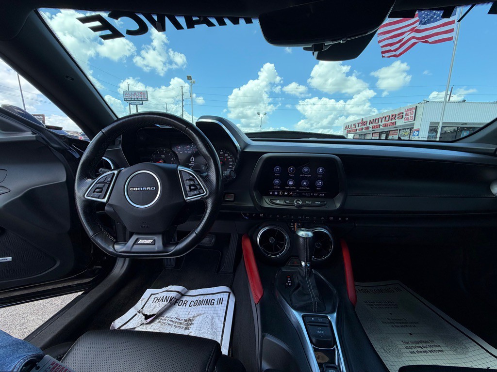 2023 Chevrolet Camaro Image 21