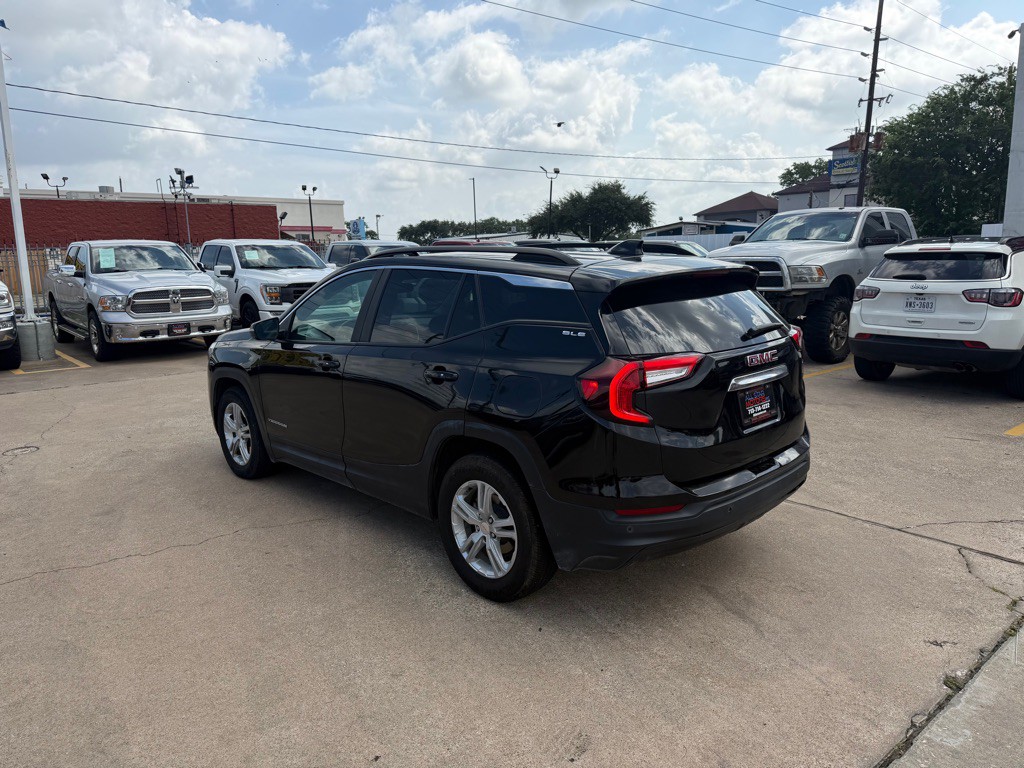 2023 GMC Terrain Image 8