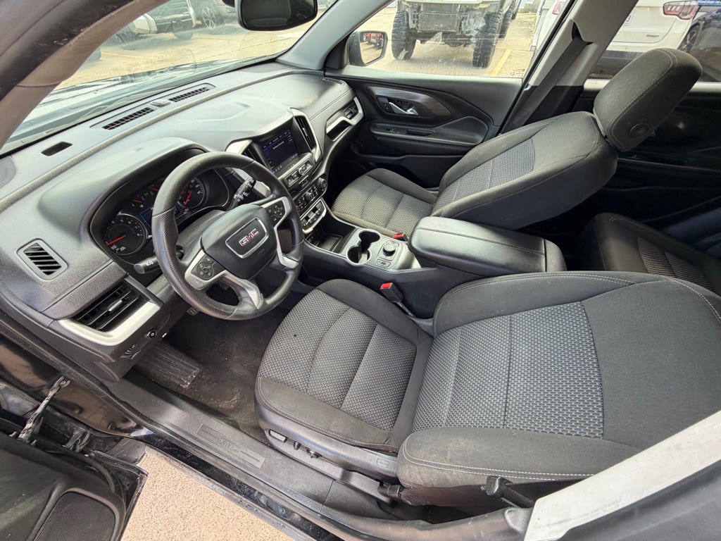 2023 GMC Terrain Image 19