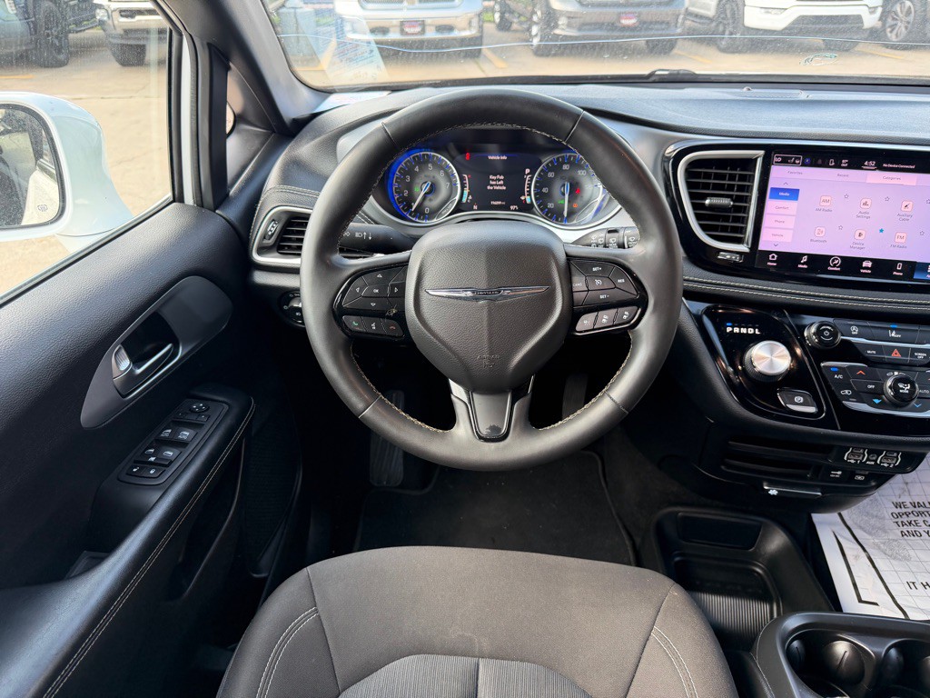 2022 Chrysler Pacifica Image 26