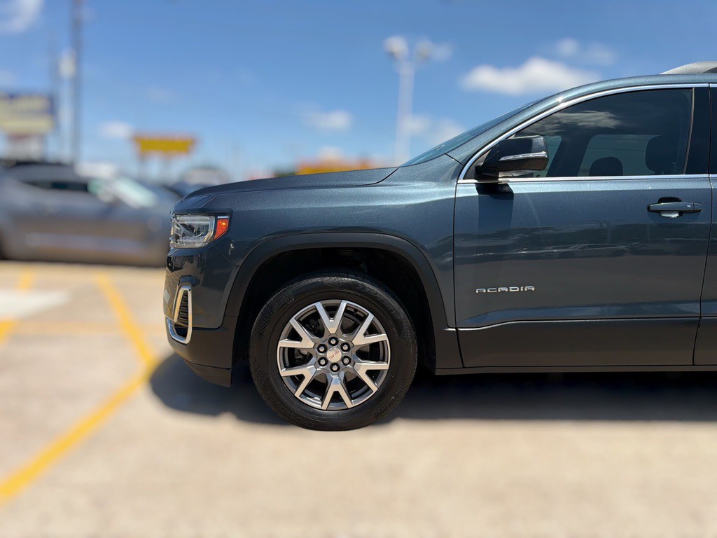 2020 GMC Acadia Image 6