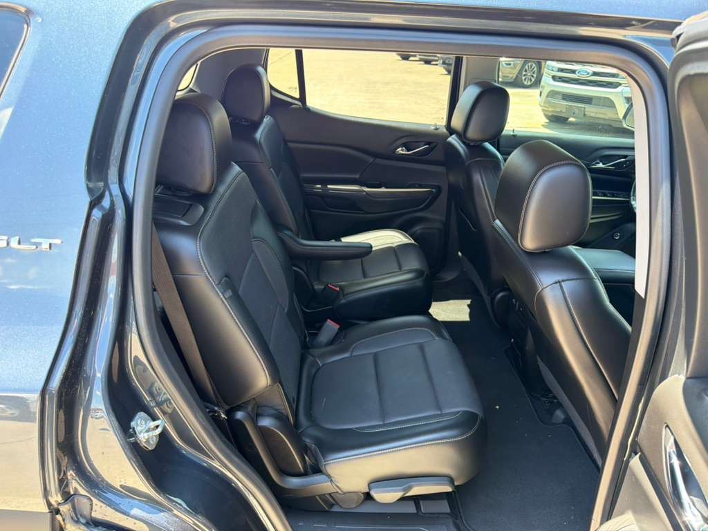 2020 GMC Acadia Image 14