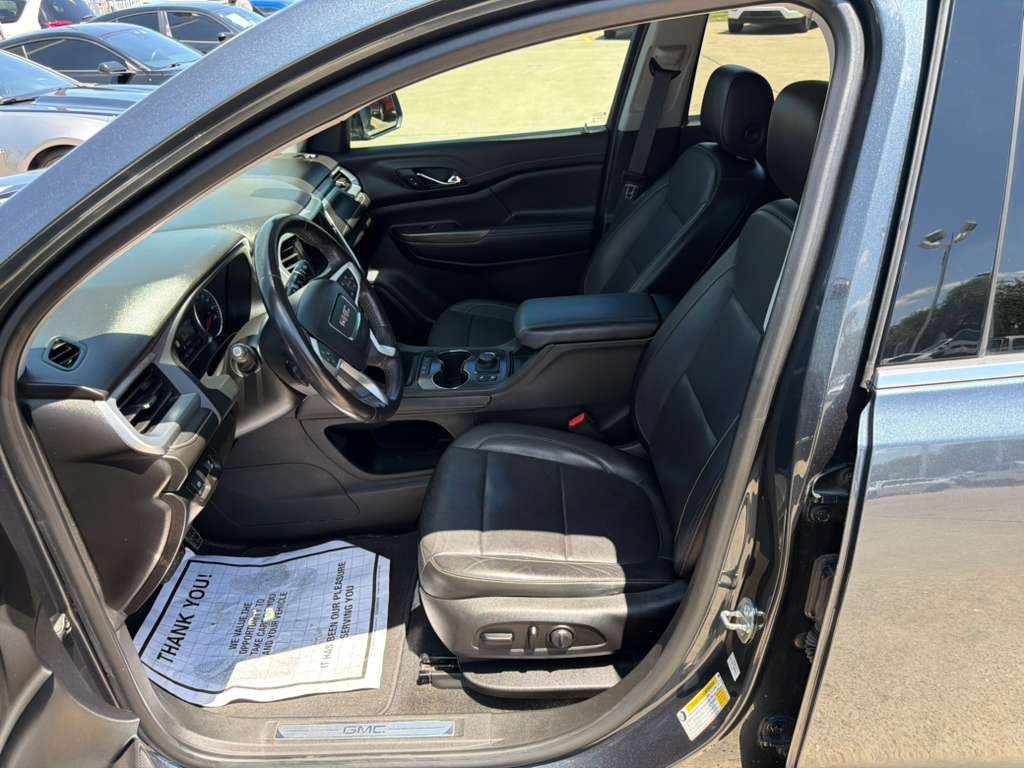 2020 GMC Acadia Image 16