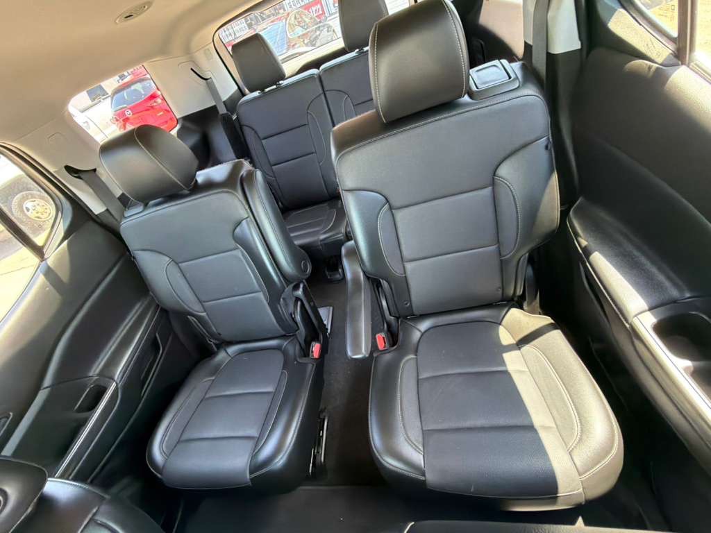 2020 GMC Acadia Image 19