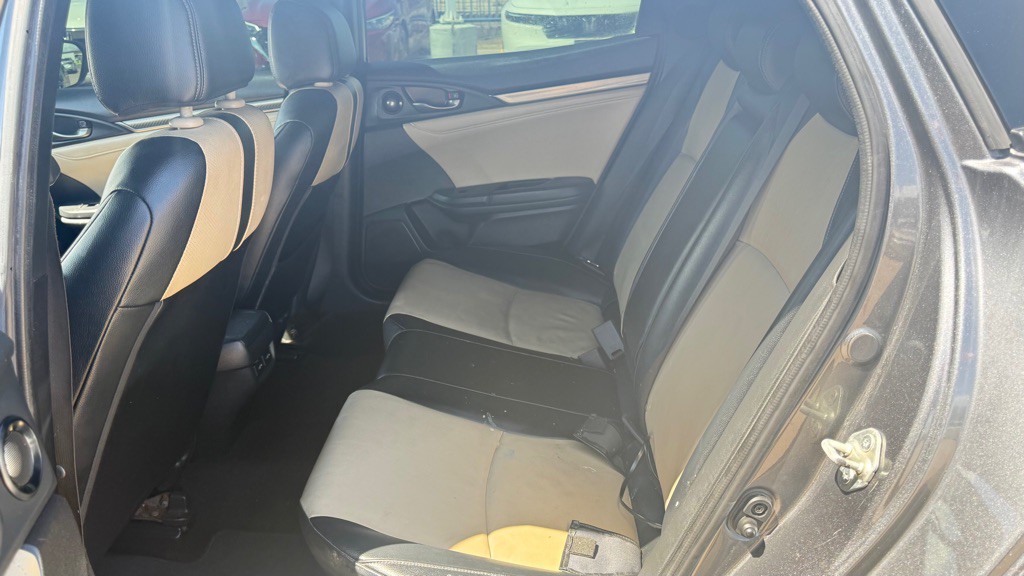 2018 Honda Civic Image 12