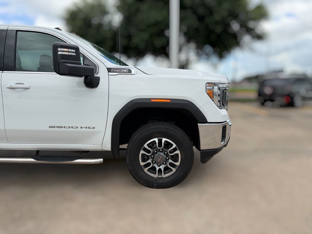 2023 GMC Sierra 2500 Image 5