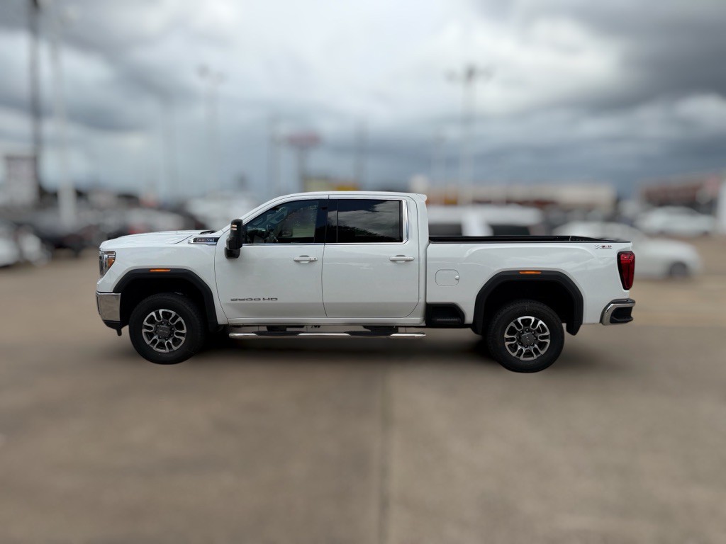 2023 GMC Sierra 2500 Image 7
